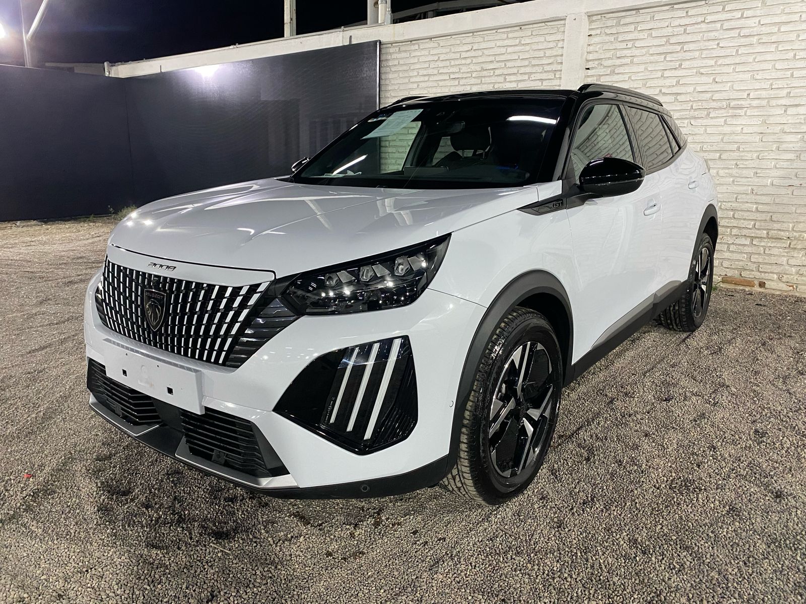 2008 2025 BLANCO OKENI - SJ509787