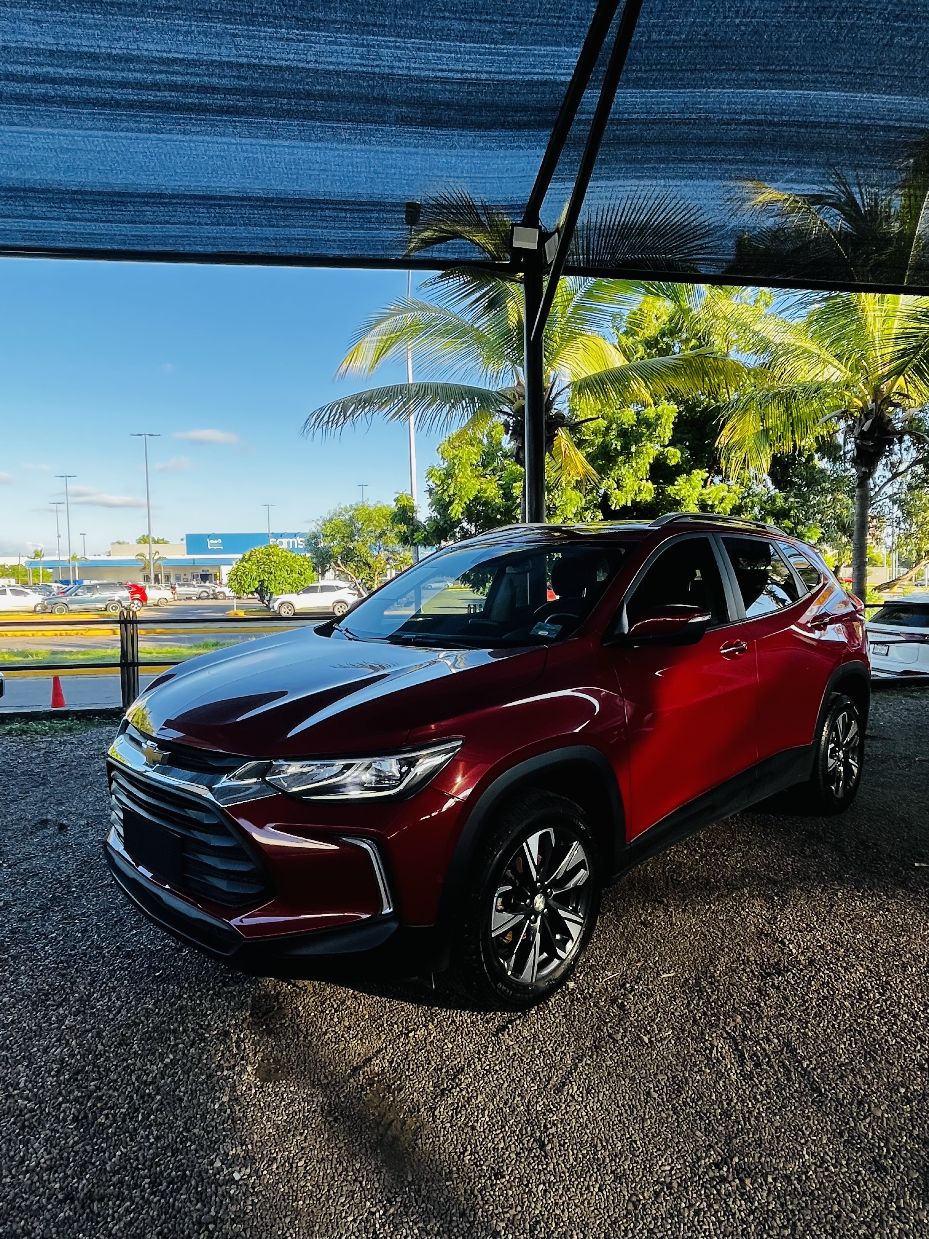 Tracker 2023 ROJO FLAMA - PB193277