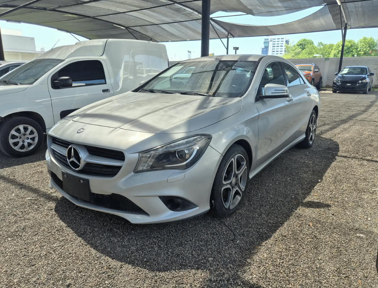 Clase CLA 2016 PLATA POLAR - GN256871